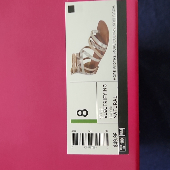 Sandals - Picture 6 of 6